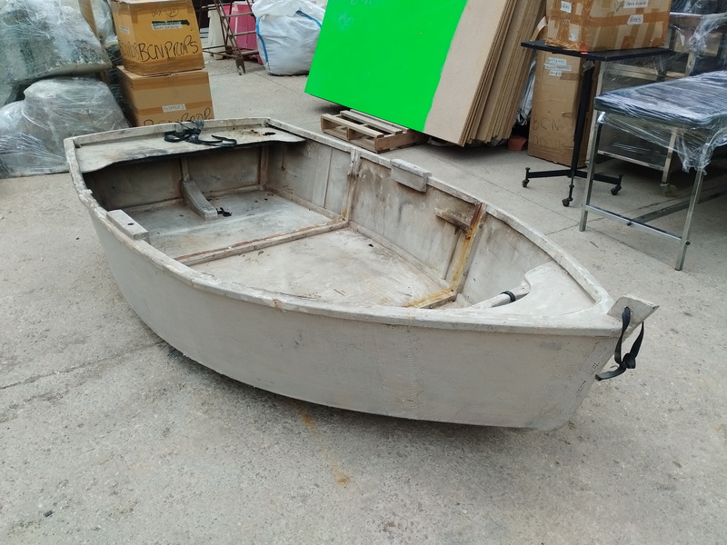 barca ficticio madera fibra 45-60x294x150 1u